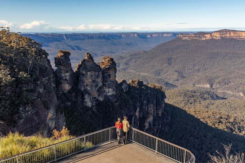 Blue Mountains & Sydney Zoo: Day Tour from Sydney